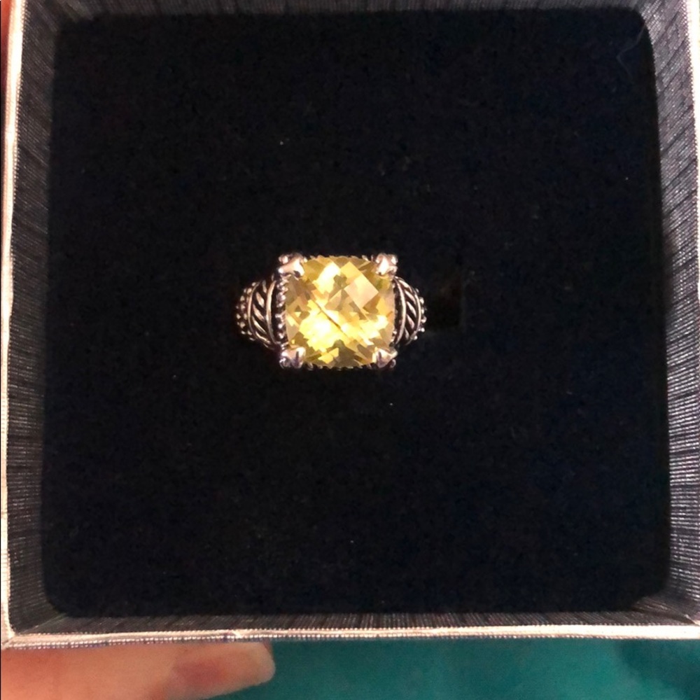 Gorgeous Ring! - image 6